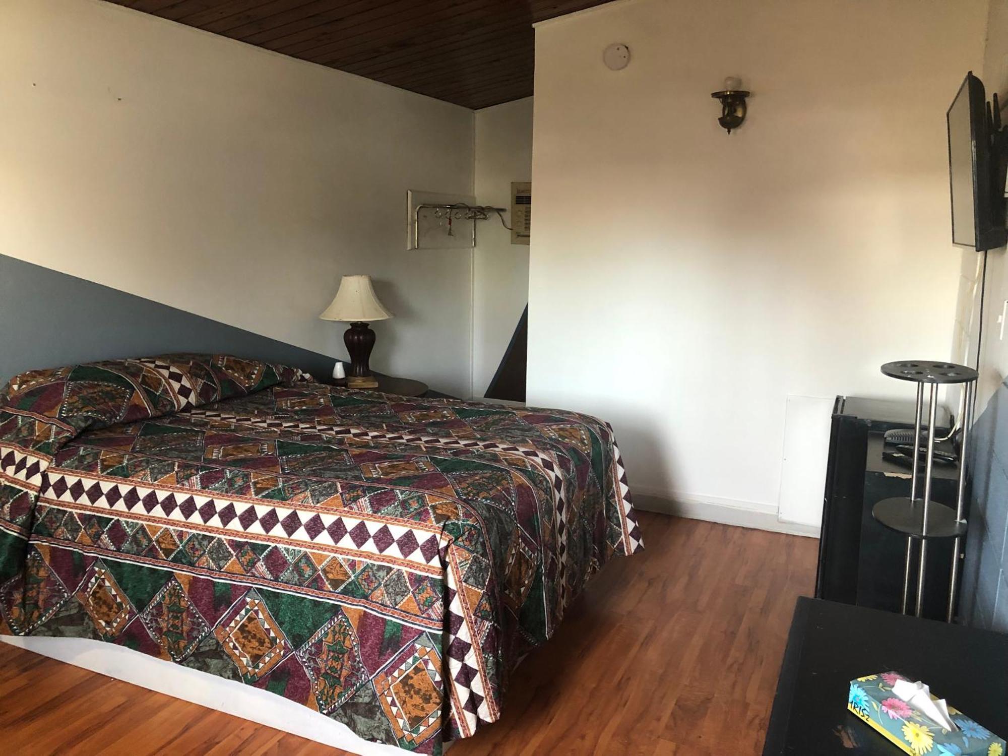Superlodge Lloydminster Dış mekan fotoğraf