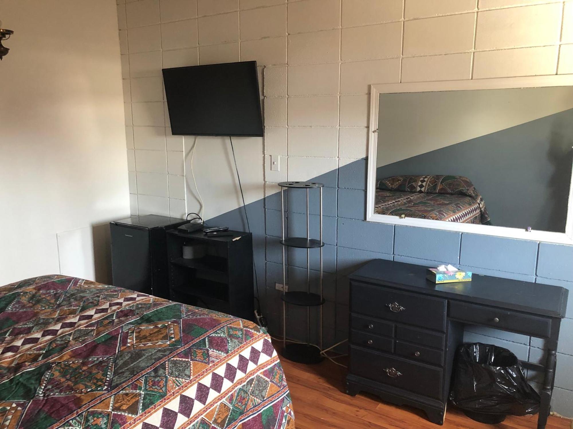 Superlodge Lloydminster Dış mekan fotoğraf