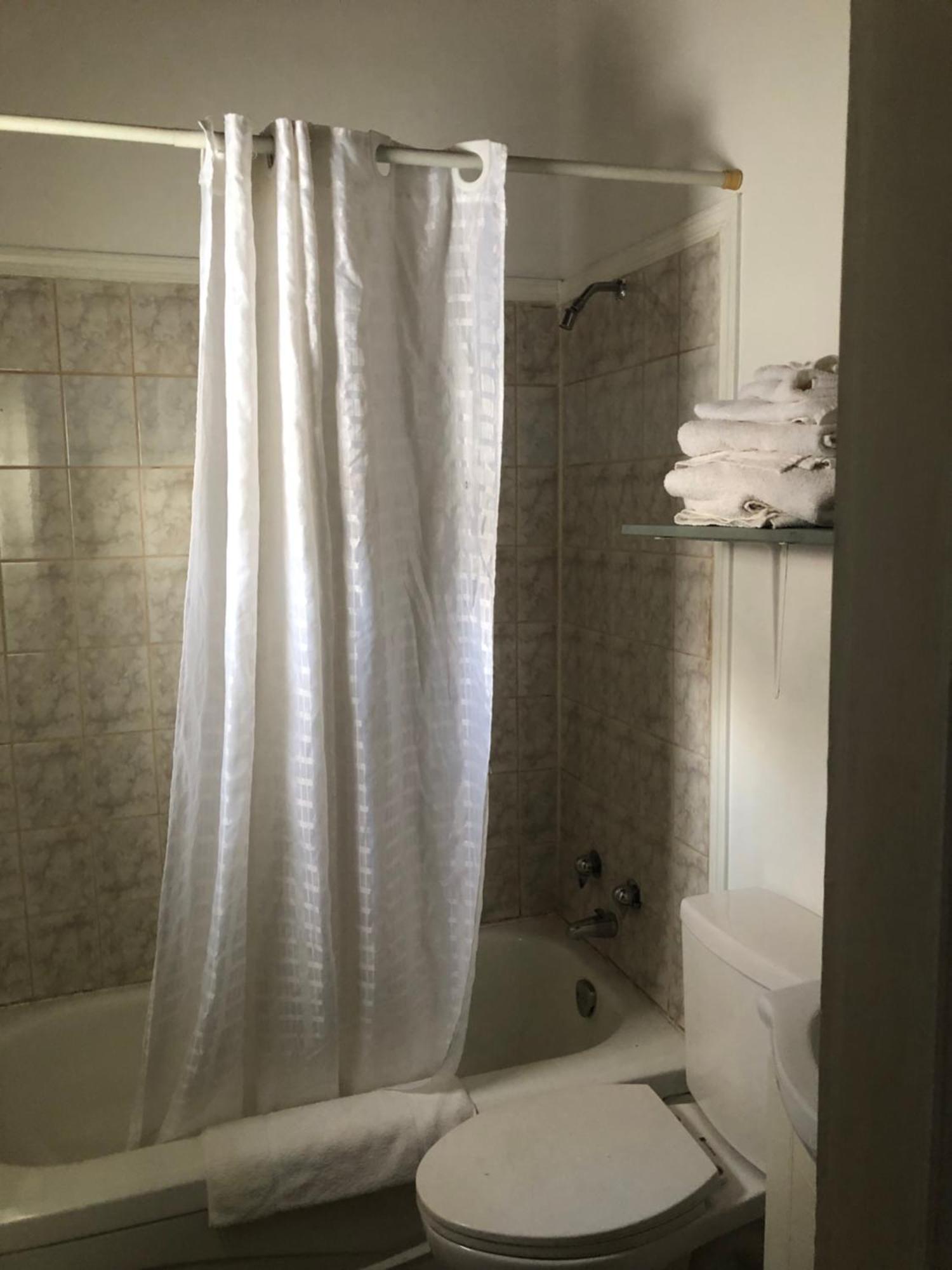 Superlodge Lloydminster Dış mekan fotoğraf